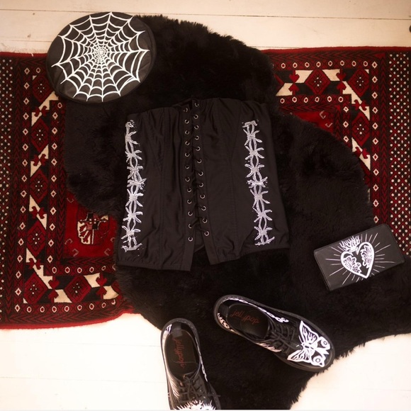 ⛓️Chain // barbed wire Corset⛓️ - Picture 2 of 2